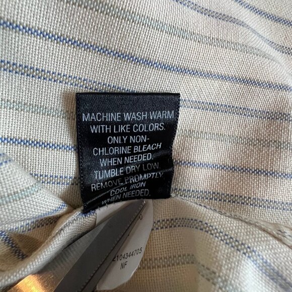 Croft & Barrow Men's Gray & White Striped Oxford Button Down Shirt, Neck 17 - Picture 7 of 7